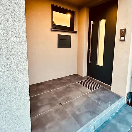 Niederberg - Moderner Style Trifft Gemütliche Natürlichkeit