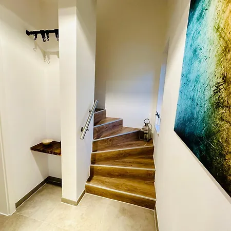 Niederberg - Moderner Style Trifft Gemütliche Natürlichkeit *
