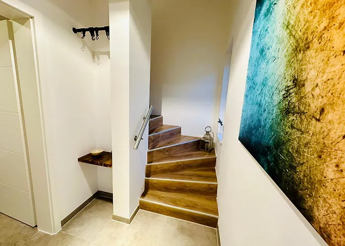 Niederberg - Moderner Style Trifft Gemuetliche Natuerlichkeit *